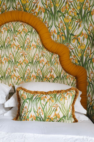 Yellow Iris Large Wallpaper Set